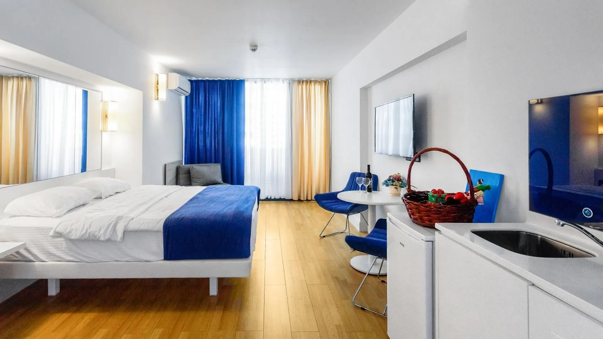 Orbi City Sea View Apartament Batumi