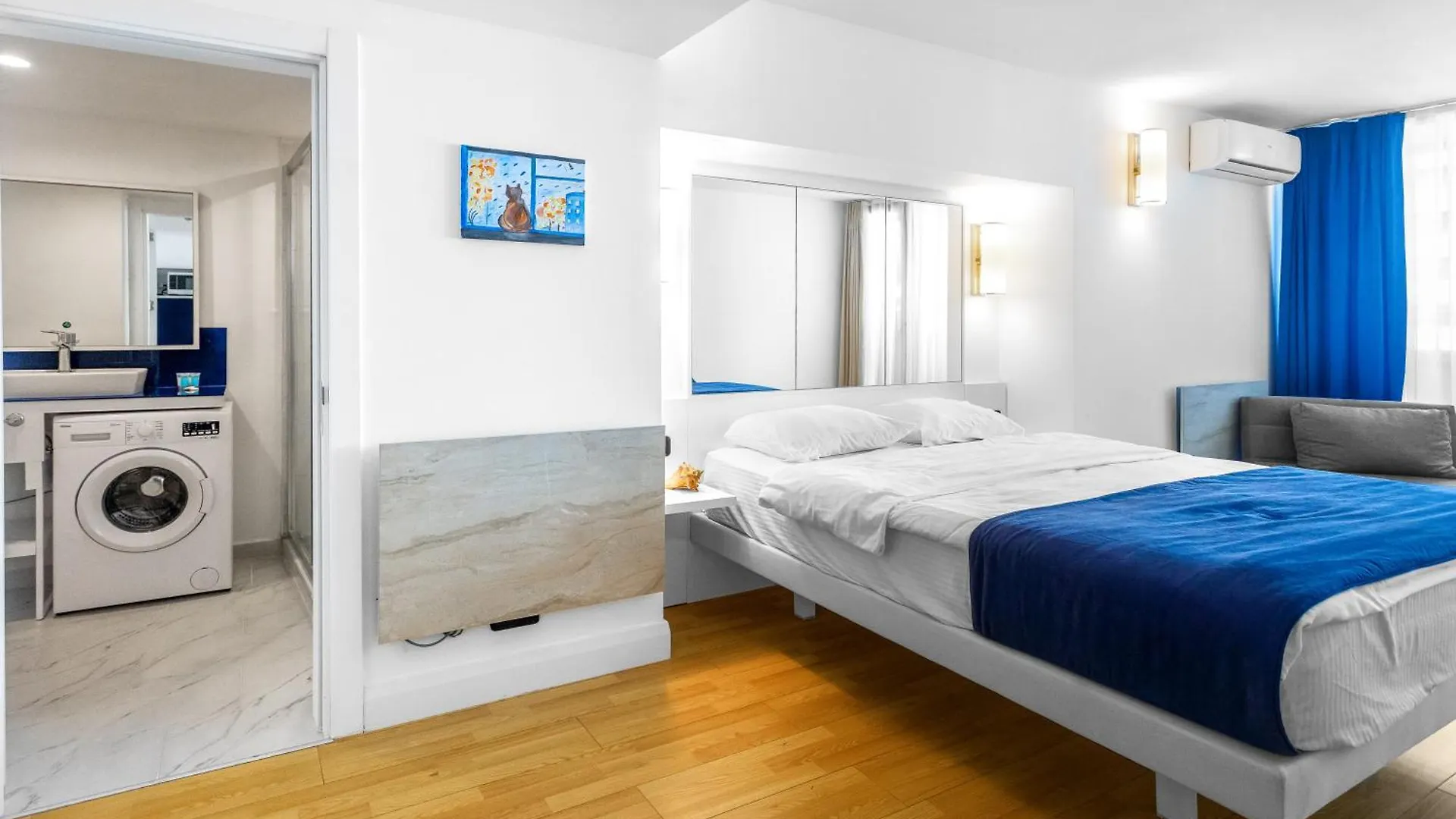 Orbi City Sea View Apartament Batumi Apartment